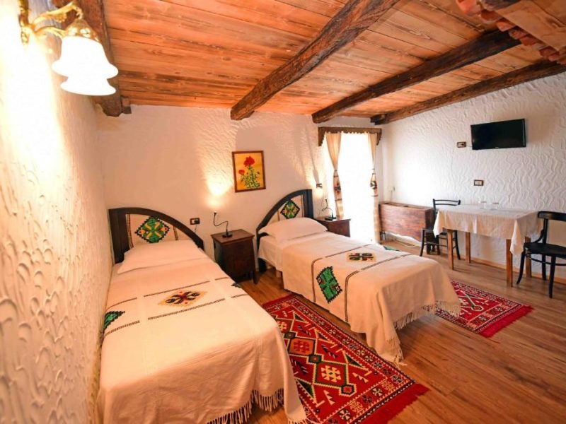 Hotel Tradita Shkodra – Single Room