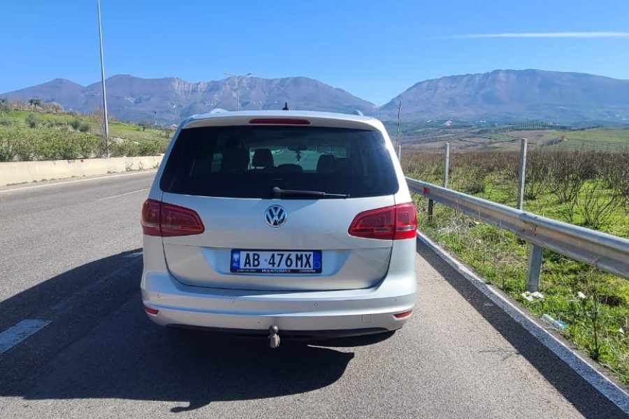 Volkswagen Sharan Grey (2012)