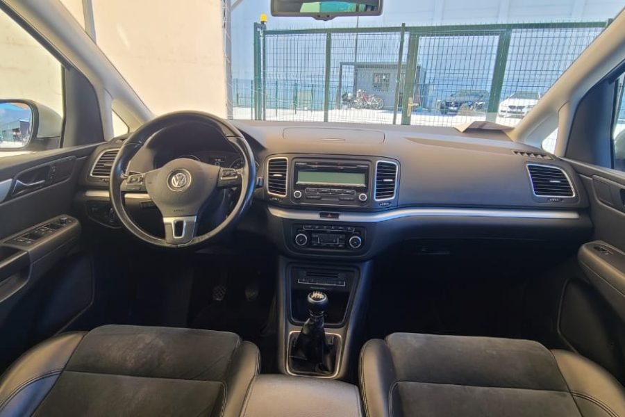 Volkswagen Sharan Grey (2012)