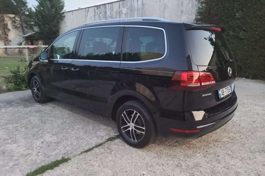 Volkswagen Sharan Black (2016)