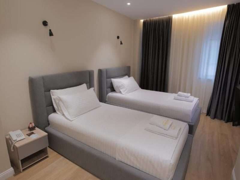 Hotel Granda – Deluxe Room