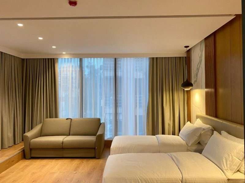 Black Diamond Hotel – Family Suite