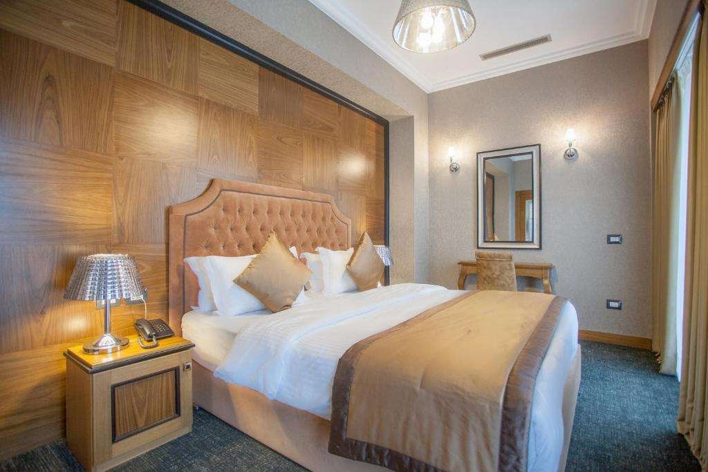 Hotel Colosseo Tirana – Standard Room